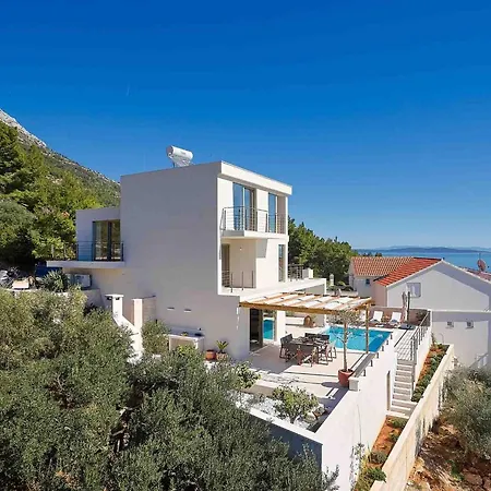 Dazzling Hvar Licita 4 Bedrooms Spacious Sunterrace Fitted With Sunbeds And Parasols Private Outdoor Swimming Pool Shaded,