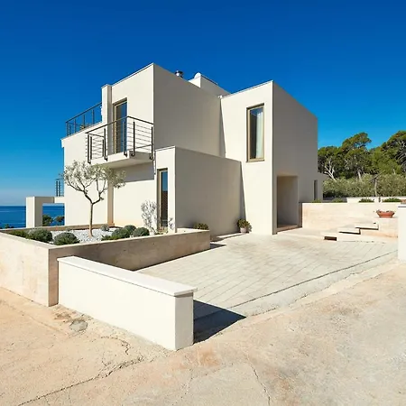 Dazzling Hvar Licita 4 Bedrooms Spacious Sunterrace Fitted With Sunbeds And Parasols Private Outdoor Swimming Pool Shaded, *