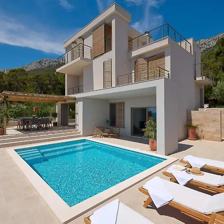 Dazzling Hvar Licita 4 Bedrooms Spacious Sunterrace Fitted With Sunbeds And Parasols Private Outdoor Swimming Pool Shaded, *